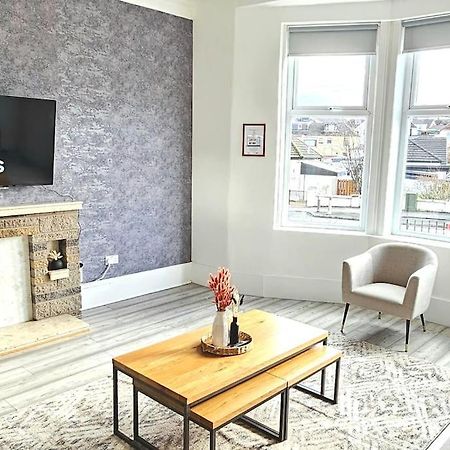 Spacious Haven With Free Parking Glasgow Dış mekan fotoğraf