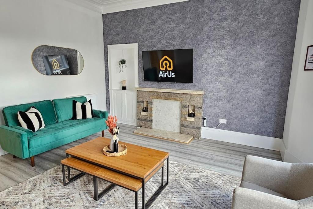 Spacious Haven With Free Parking Glasgow Dış mekan fotoğraf
