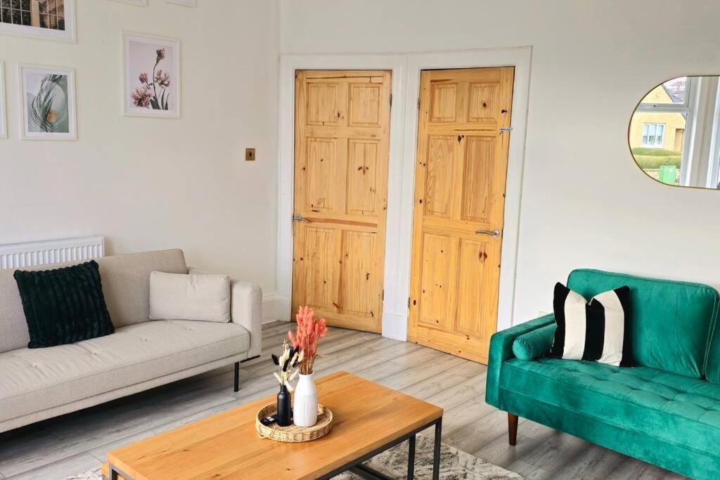 Spacious Haven With Free Parking Glasgow Dış mekan fotoğraf