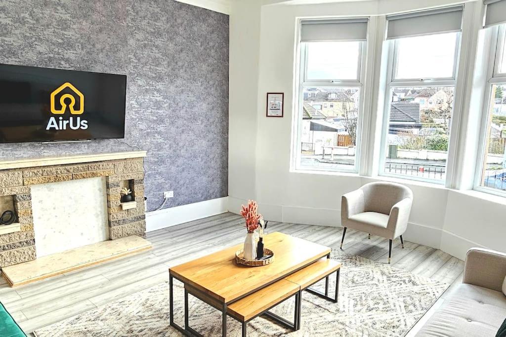 Spacious Haven With Free Parking Glasgow Dış mekan fotoğraf